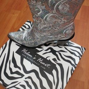 Helens heart cowgirl boot Sz 8